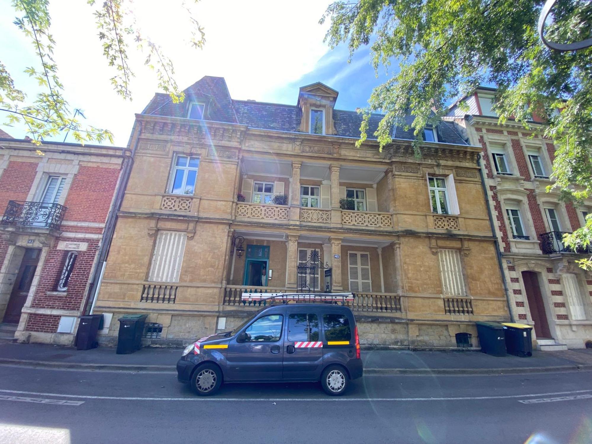 Appartamento L'Atelier D'Arches Charleville-Mézières Esterno foto